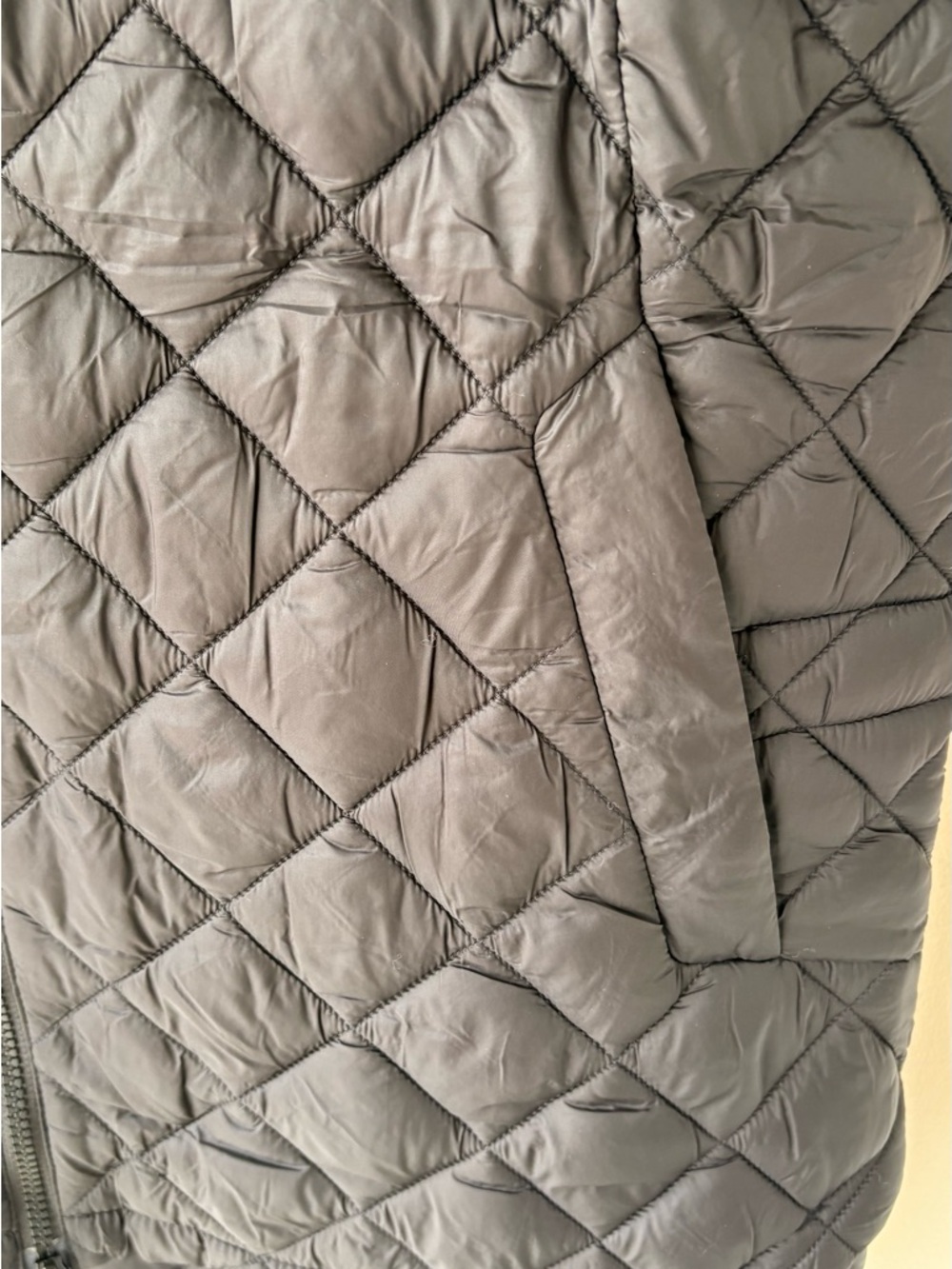 Athleta Quilted Puffer Vest in Charcoal Black - Picture 2 of 6